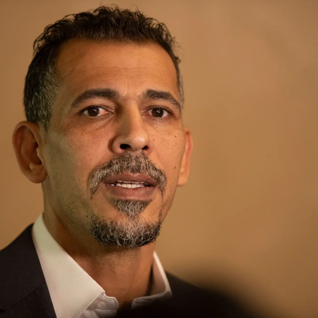 رسميًا: يونس محمود رئيسًا للاتحاد العراقي
