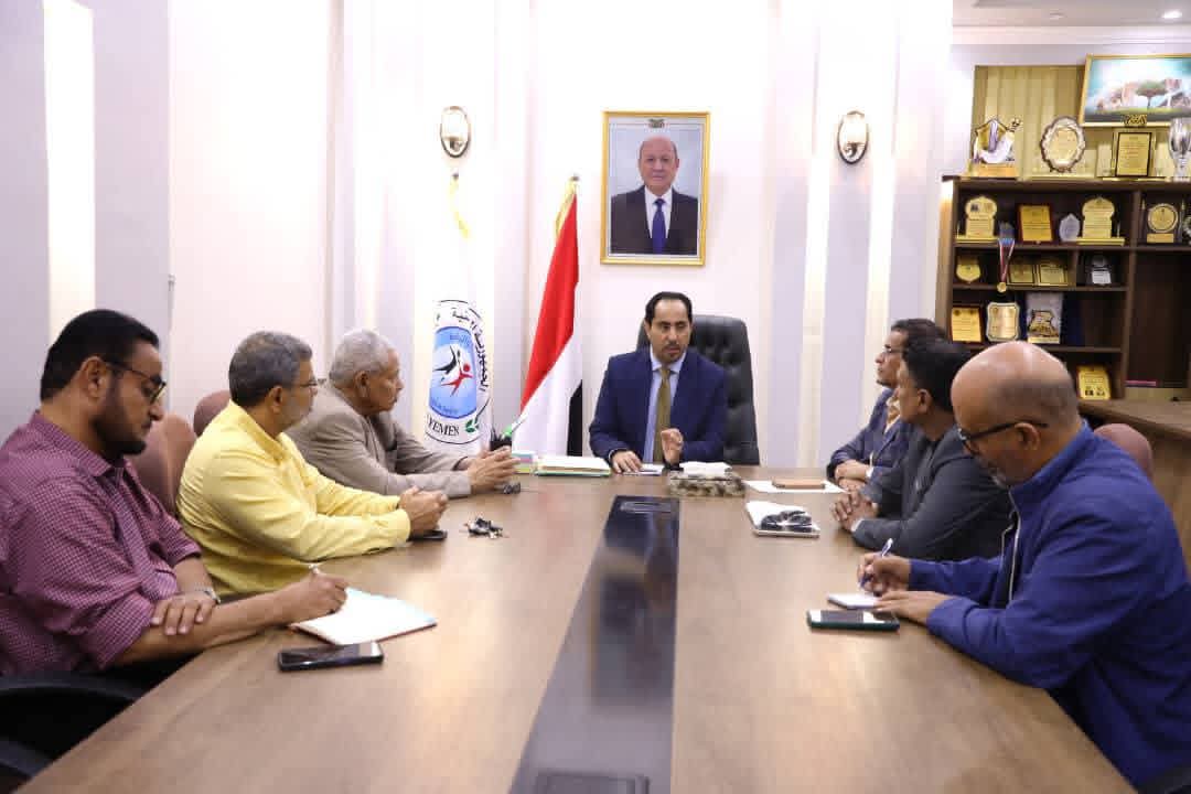 الوزير البكري يوجّه مكتب عدن بالبدء في ترتيبات انطلاق بطولة "المريسي" الرمضانية