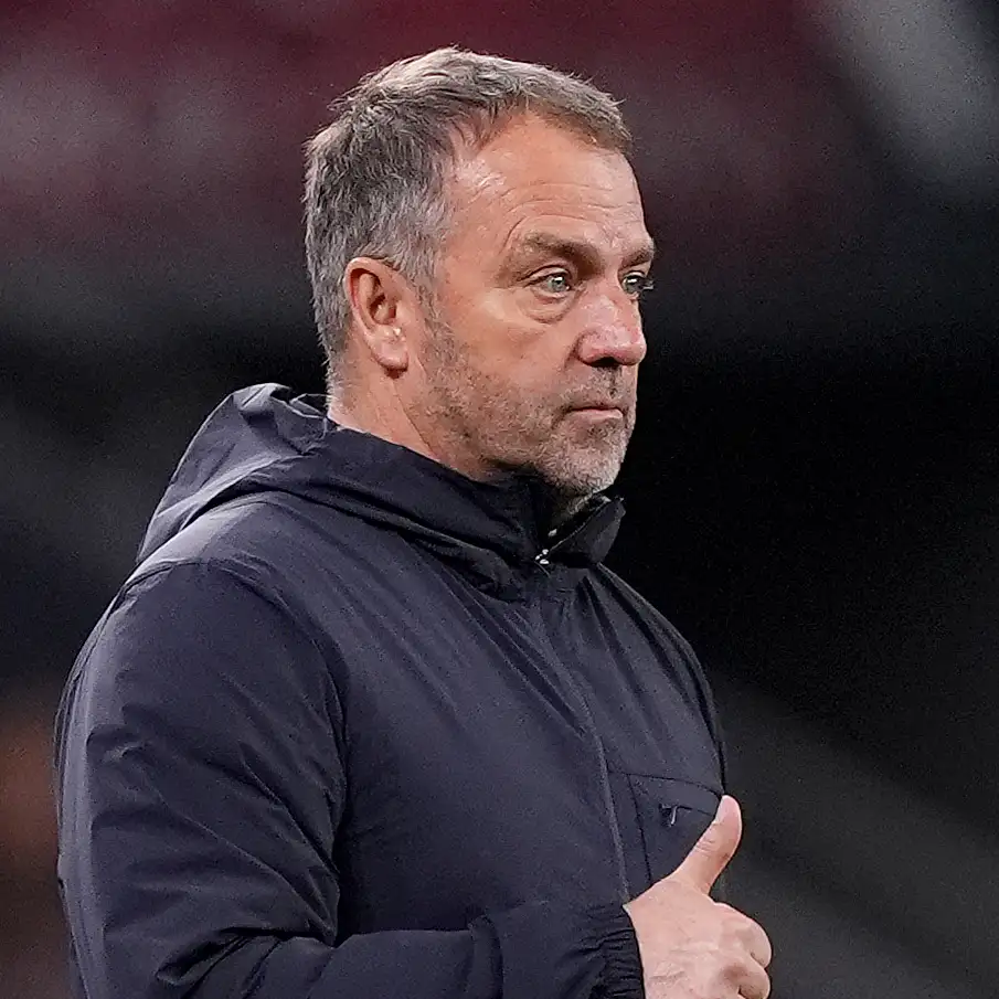 شعور مزدوج.. مخاوف إضافية تضع فليك في حيرة