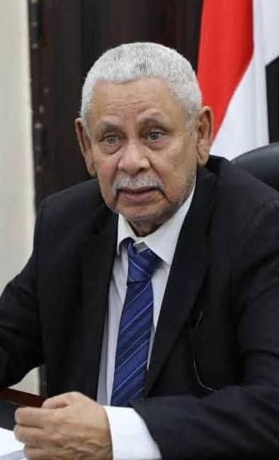 الدكتور عزام خليفة يهنئ البكري والعيسي بتأهل المنتخب الوطني إلى نهائيات كأس آسيا