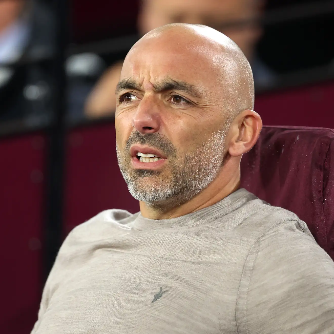 زلزال الهلال يطيح بمدرب التعاون من منصبه