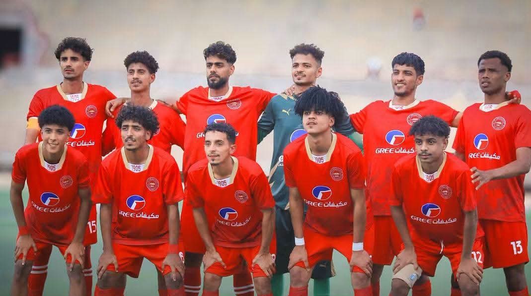 غدا" الجمعة التلال ووحدة عدن يلتقيان شعب حضرموت والمكلا في كأس الجمهورية لكرة القدم .