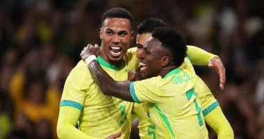 مليون دولار مكافأة كل لاعب بالبرازيل للفوز بكأس العالم