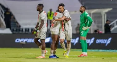 محمود تريزيجيه يسجل ويصنع تعادل مثير بين الشباب والرياض 3-3 .