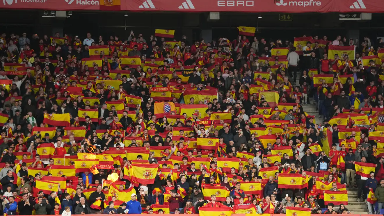 حكومة إسبانيا تقرر التصعيد في حادثة الهتافات العنصرية ضد الإسلام