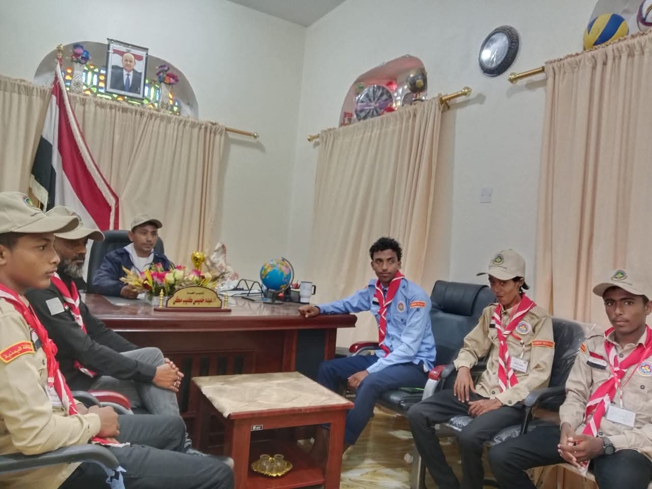 مفوضية الكشافة والمرشدات بالحديدة تناقش إسهامها الفاعل في الاحتفالات الوطنية لــ22 مايو وسبل تطوير الحركة ميدانيًا
