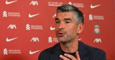 ليفربول يرفض رحيل مديره الرياضى إلى الهلال السعودى