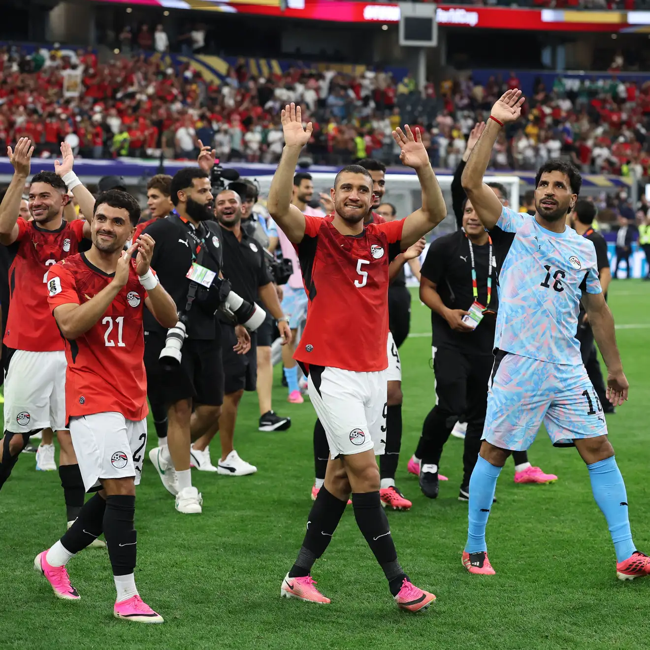 كيف استعان المنتخب المصري بكيليان مبابي للفوز على أستراليا؟