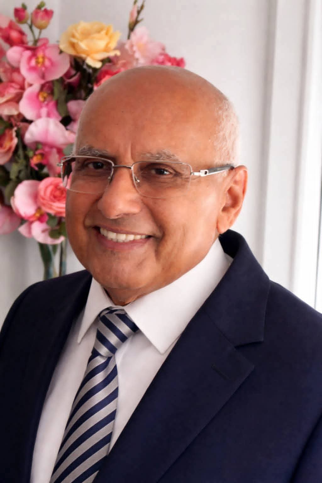 رافع رآيتنا !!