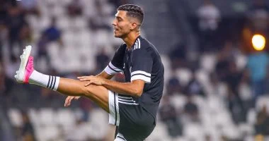 الزوراء يسحق نفط ميسان برباعية بمشاركة شريف في الدوري العراقي