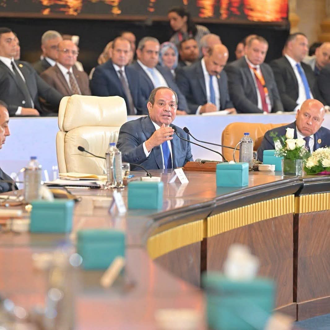 مصر تدافع عن أرض المملكة .