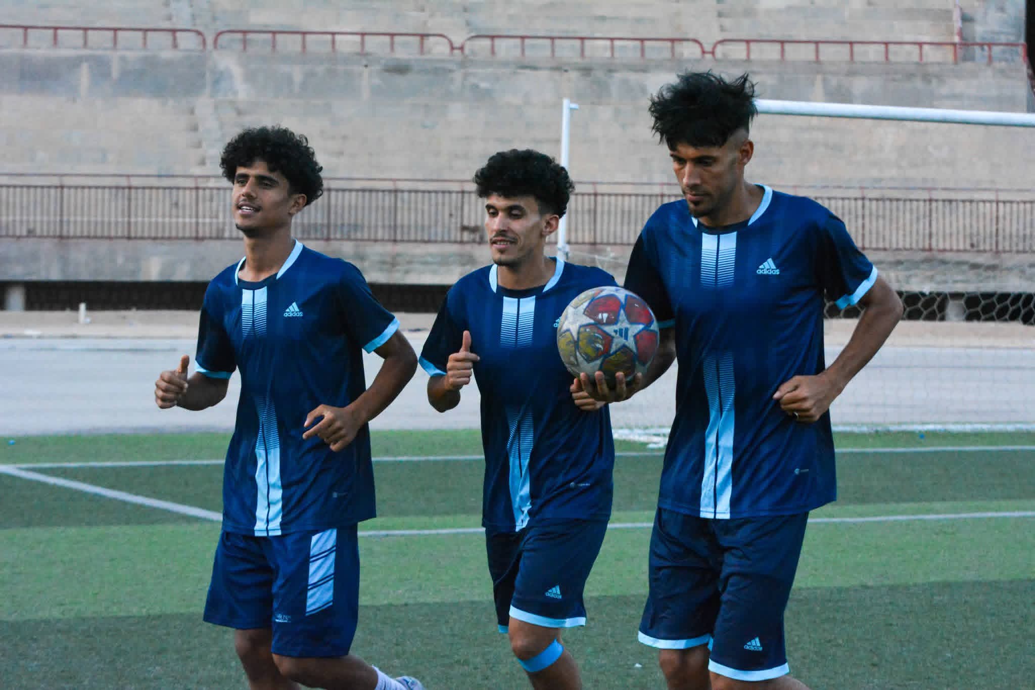 وحدة صنعاء يدشن تدريباته في سيئون على الملعب الأولمبي استعداداً لمواجهة الاتحاد