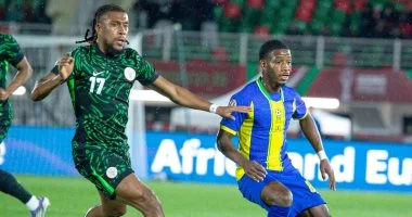 منتخب نيجيريا يستدرج زيمبابوى وديا الليلة