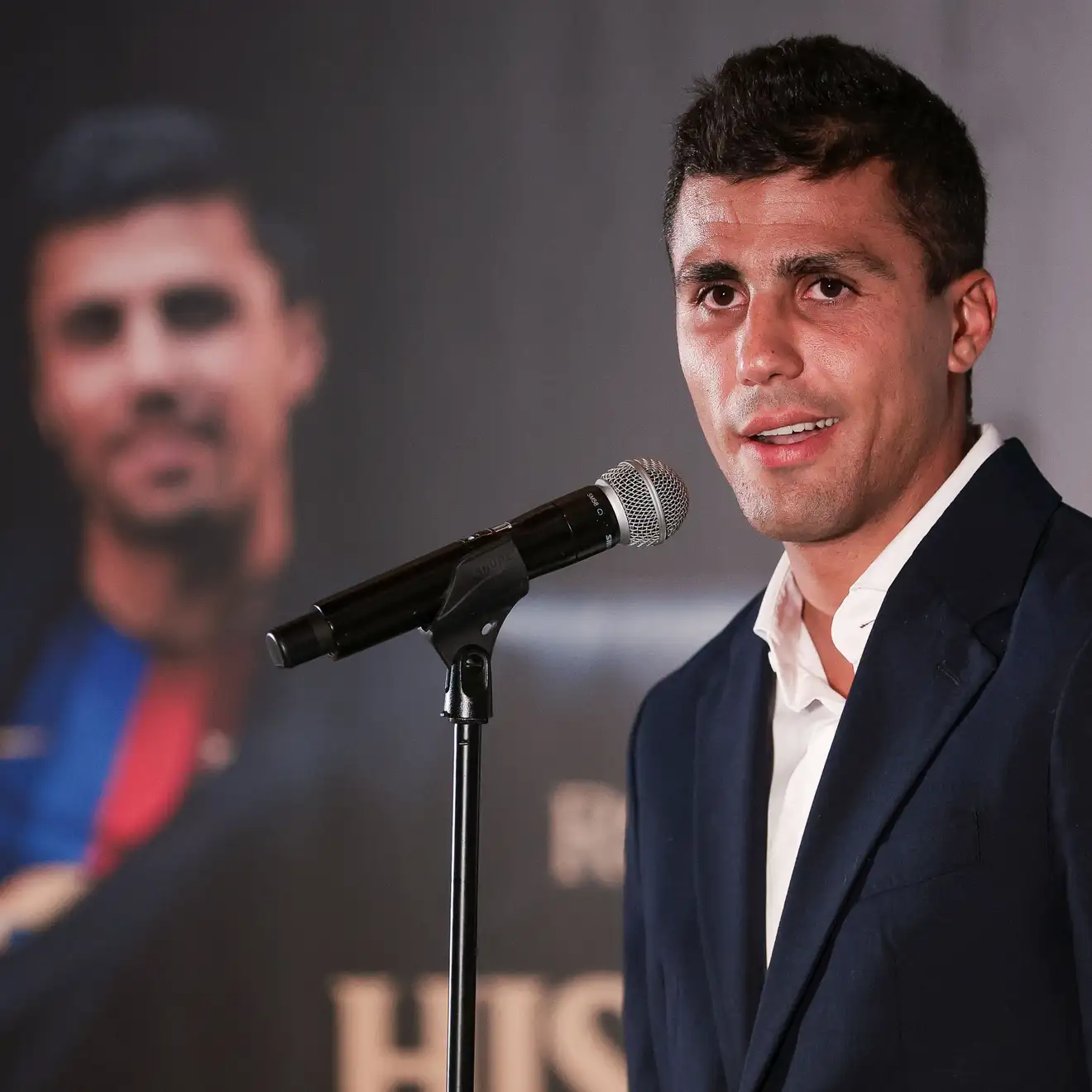 هجوم مدريدي ضد رودري بعد رفض الريال: فرطت في الجنة.. ولن تفوز بدوري الأبطال!