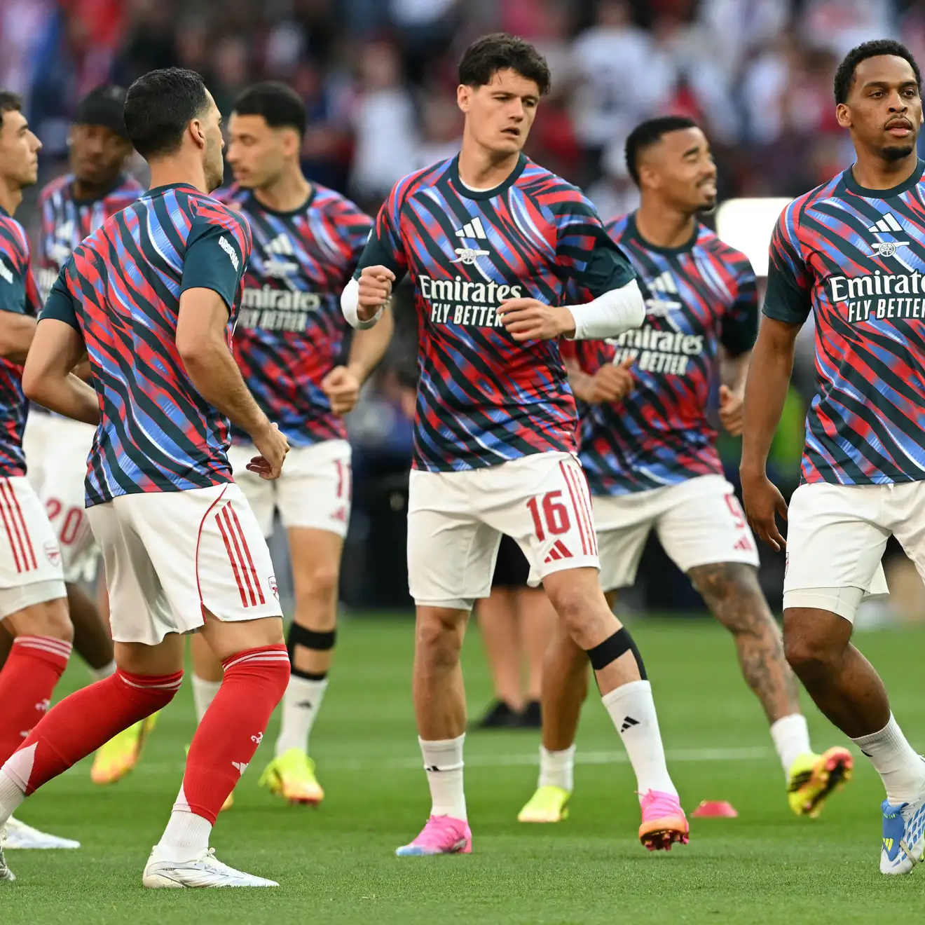 إيفرتون يعلن ضم لاعب آرسنال