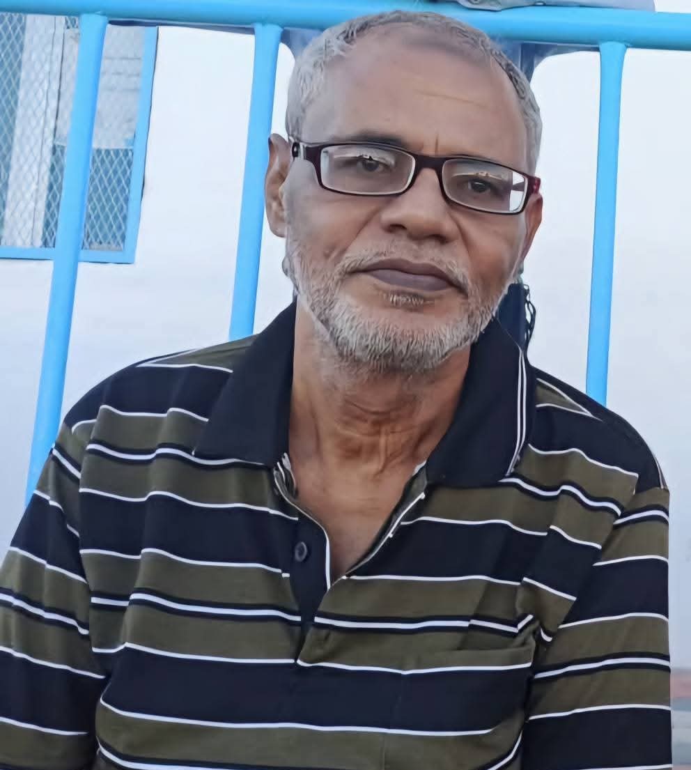 رئيس الإتحاد اليمني لكرة القدم يعزي في وفاة نجم أهلي الحديدة  والمنتخبات الوطنية حسين المجربي