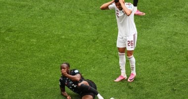 إيقاف القطري عاصم ماديبو 5 مباريات بعد تدخله القوي على لاعب كندا