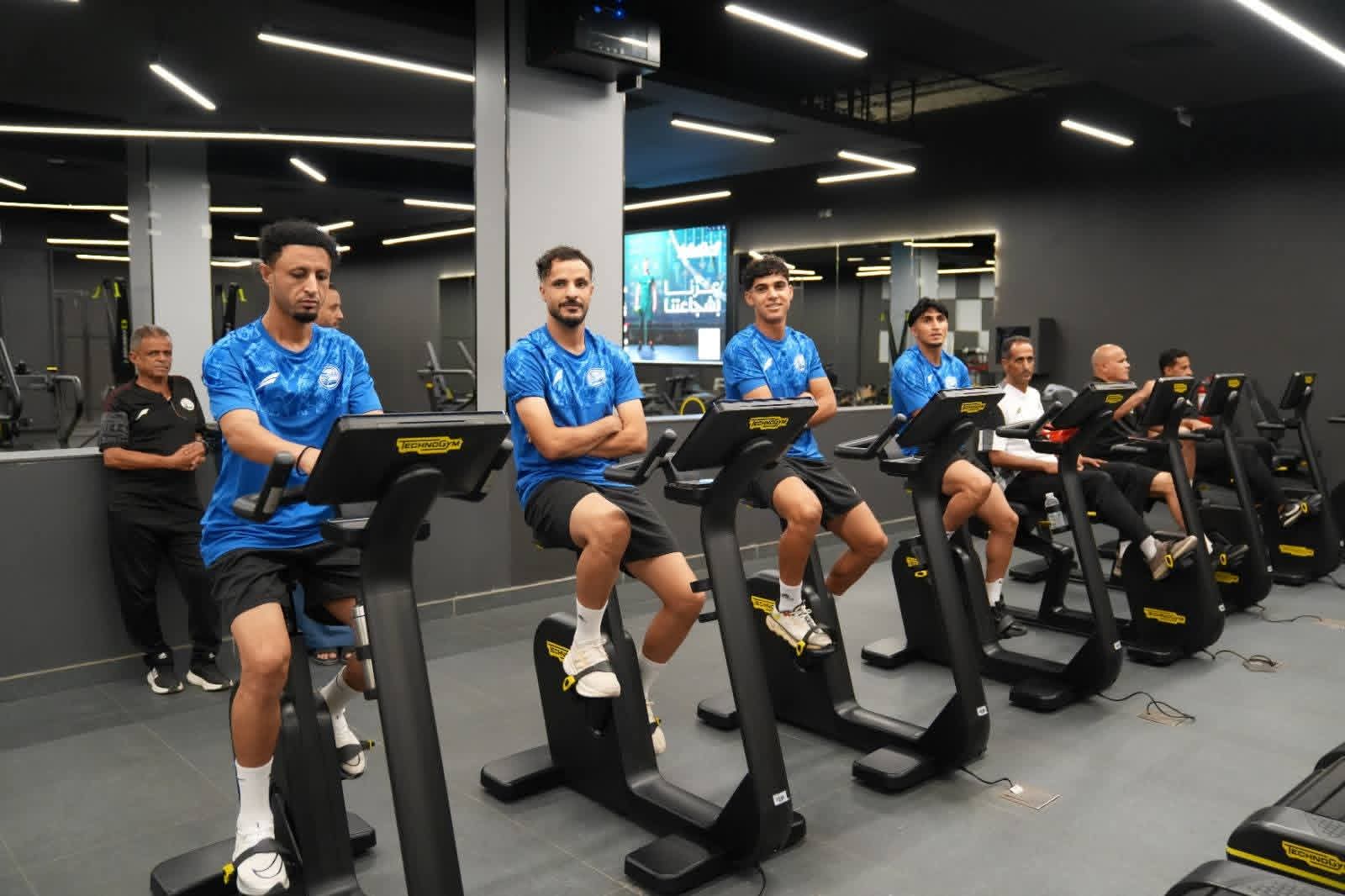 المنتخب الوطني يجري تمارين بدنية في مستهل معسكره الخارجي بالسعودية بهدف التهيئة البدنية لبدء الحصص التدريبية استعدادا لخليجي 27