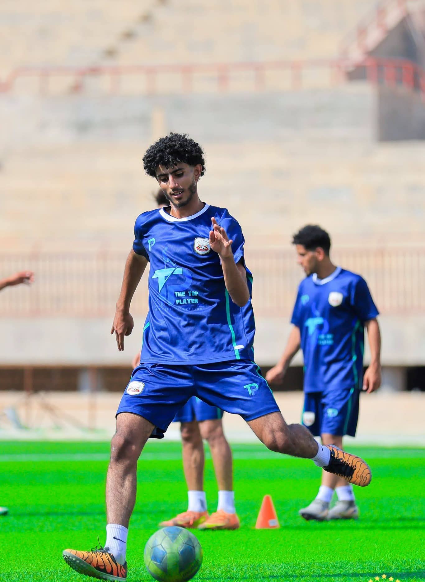 أهلي صنعاء يجري حصته التدريبية الأولى على الملعب الأولمبي بسيئون