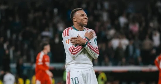 ريال مدريد يفوز برباعية ويحصد العلامة الكاملة