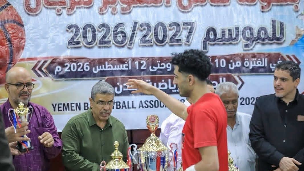 بعثة شعب حضرموت تعود إلى المكلا حاملةً كأس السوبر.. والهدف تحقق