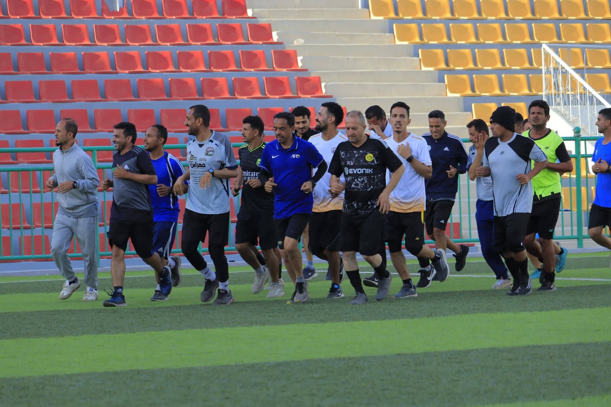 بدء الدورة التدريبية لحكام كرة القدم بتجمع صنعاء تمهيدا للمشاركة في دوري الدرجة الأولى للأندية