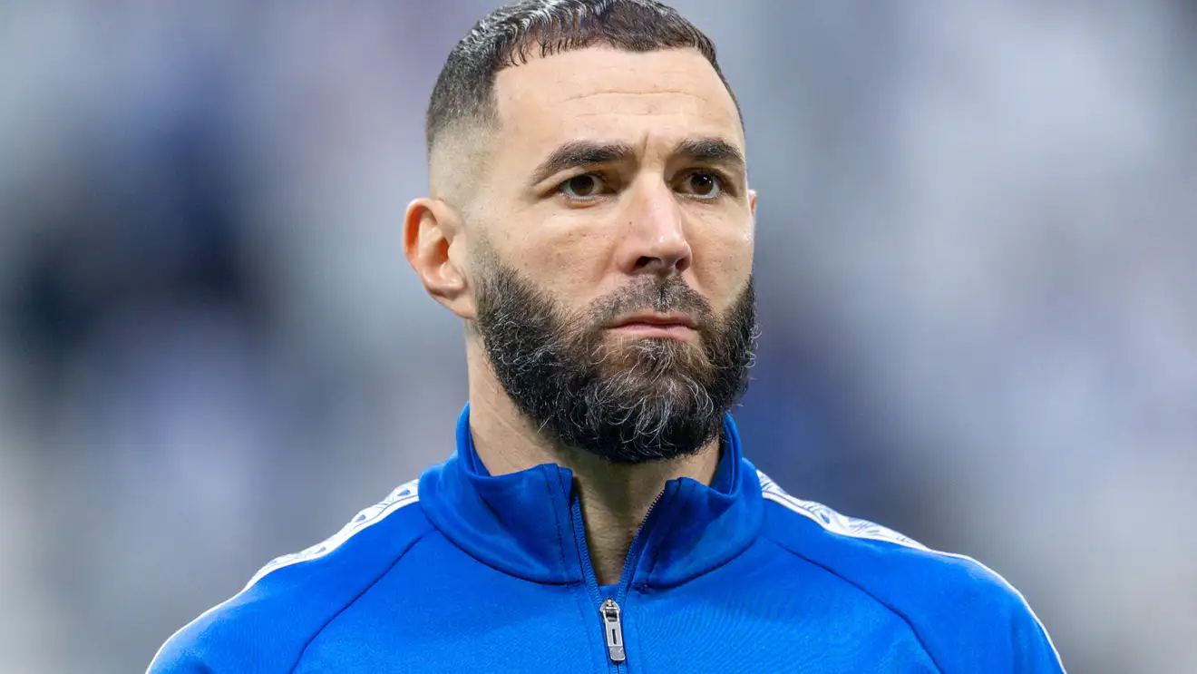 مقصلة الصيف.. الهلال يخطط لغربلة ملف الأجانب