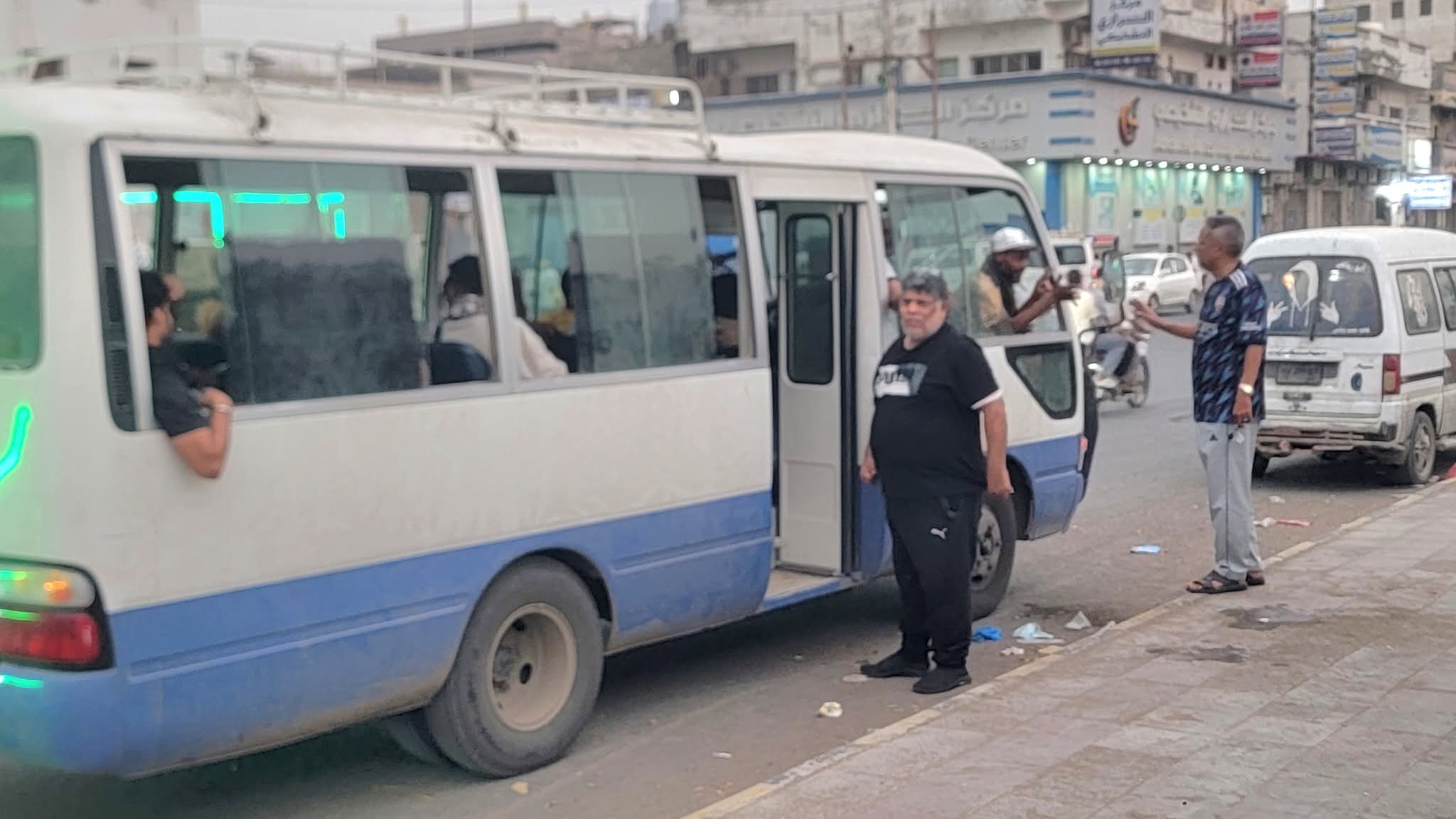 بعثة هلال الحديدة تغادر إلى العاصمة صنعاء لمواجهة وحدة صنعاء في كأس الجمهورية