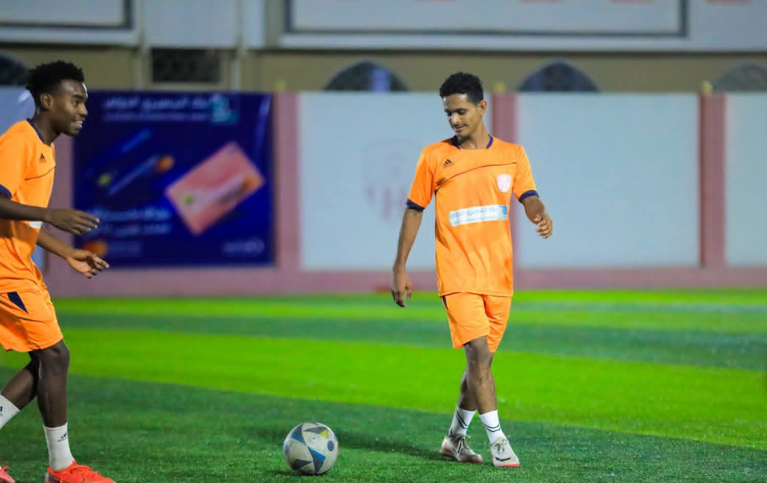 أولمبي شعب حضرموت في مهمة التتويج بنهائي كأس البلدة أمام سمعون مساء الجمعة.. ومجلس الإدارة يدعو الجماهير للاحتشاد