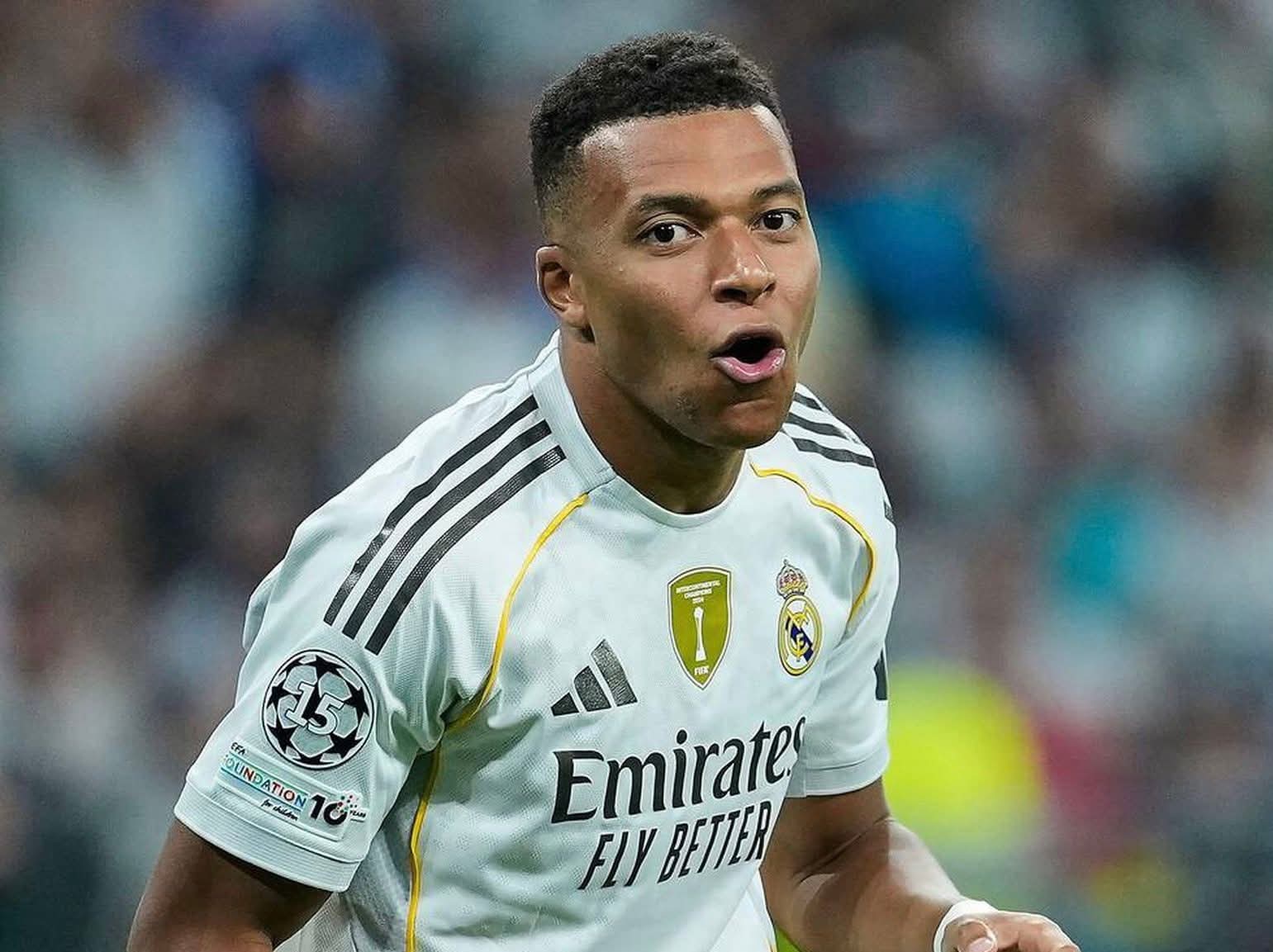 مبابي يغيب عن موقعة ملحق دوري أبطال أوروبا