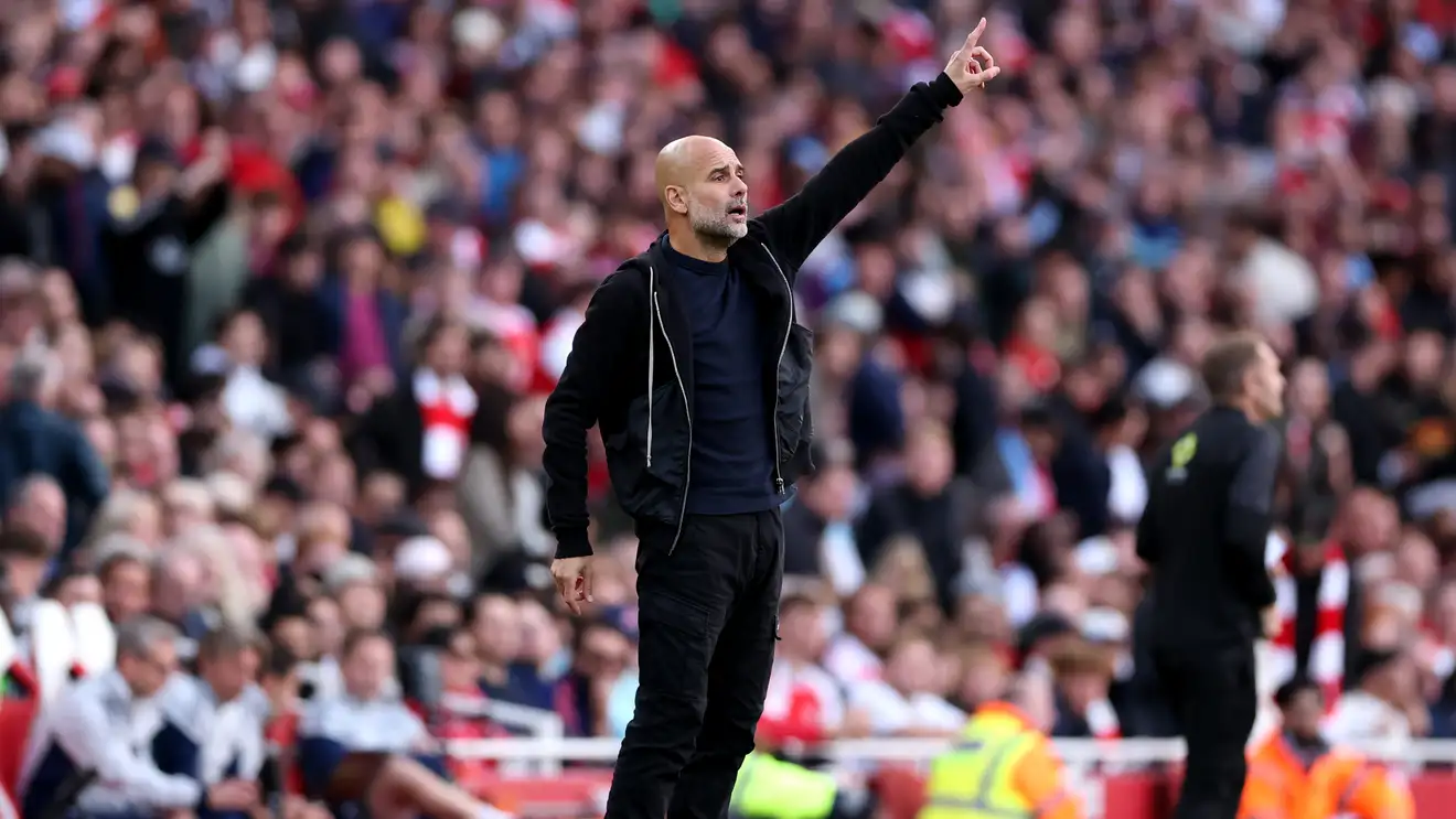 قهر ريال مدريد واختلف مع رونالدو.. وفاة العدو "الأول لجوارديولا"