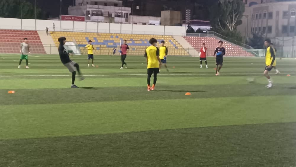 منتخب الناشئين لكرة القدم يستهل معسكره الداخلي بصنعاء ويخوض تدريبات مكثفة بقيادة الكابتن  هيثم الأصبحي واستبعاد ١١ لاعب  .