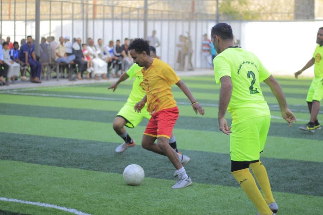 تعادل مثير بين وسام السيد وناصر المحويتي