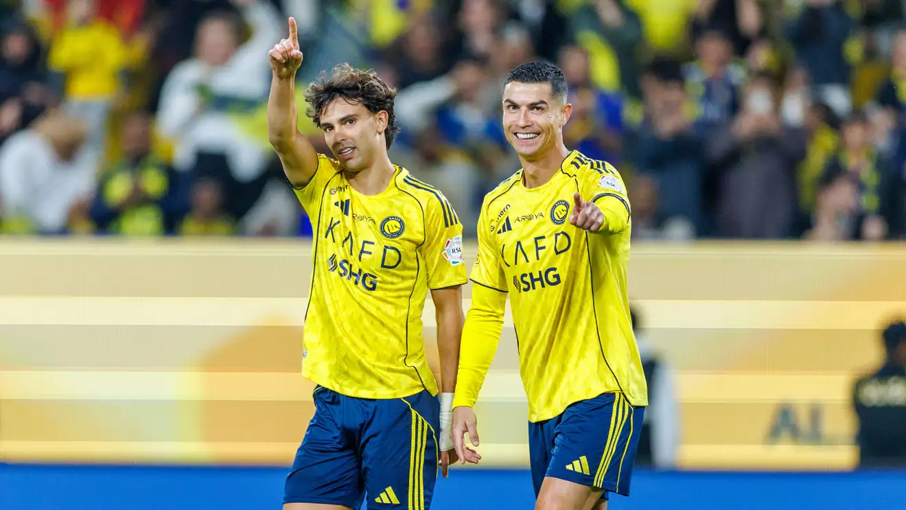 فيليكس: رونالدو ليس طبيعيًا.. وجيسوس منحني فرصة ذهبية